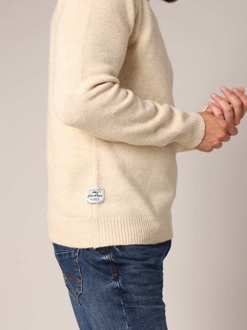 Pull côtelé col montant avec patch signature 'Deeluxe' - Kiabi