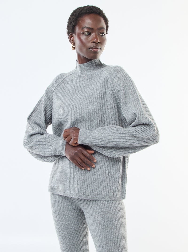 Pull côtelé manches longues et col montant Gris Femme