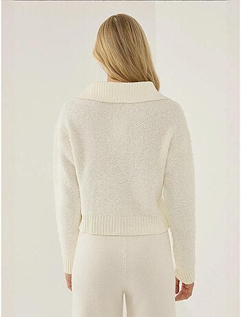 Pull court à col chemise avec poche
