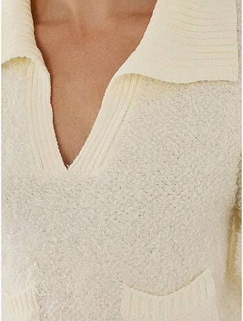 Pull court à col chemise avec poche