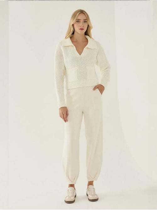 Pull court à col chemise avec poche - Kiabi