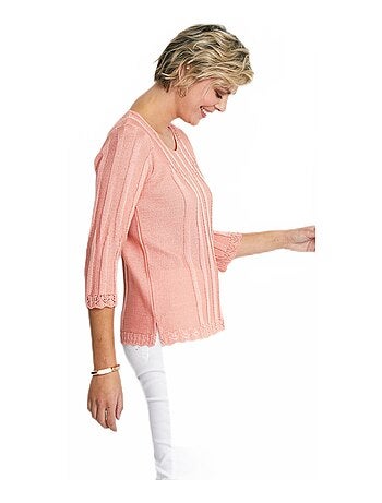 Pull court ajouré col rond