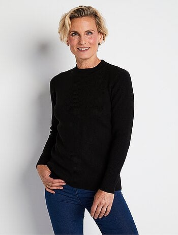 Pull court col montant maille côtelée