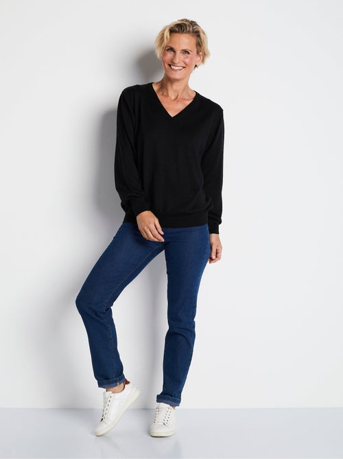 Pull court col V avec laine mérinos - Afibel - Kiabi