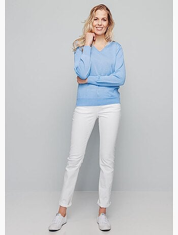 Pull court col V avec laine mérinos