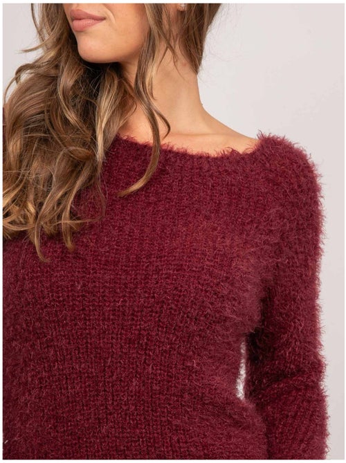 Pull court en maille poilue encolure dégagée kynaelle - Kiabi Pull court en maille poilue encolure dégagée kynaelle - Kiabi