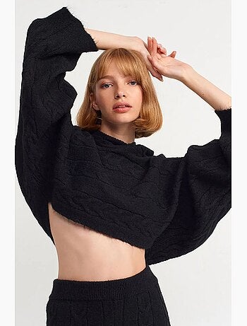 Pull court oversize à capuche et maille torsadée dilvin