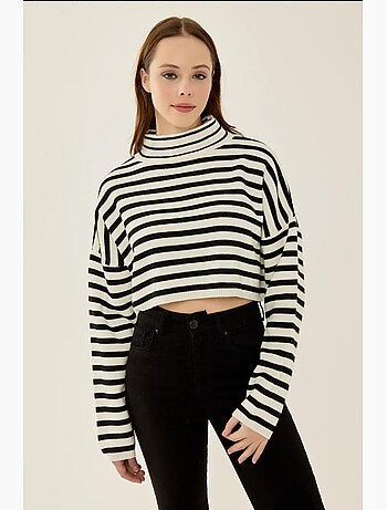 Pull court oversize à rayures et col roulé hiccup