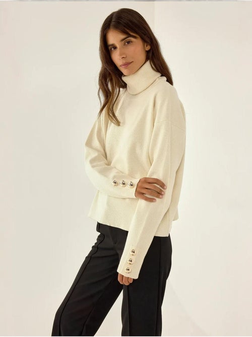 Pull crème épais avec détails de boutons dorés hiccup - Kiabi Pull crème épais avec détails de boutons dorés hiccup - Kiabi