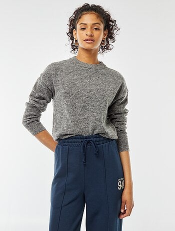 Pull crop top en maille douce