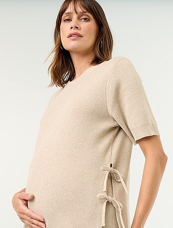 Pull de maternité manches courtes avec fentes lacées
