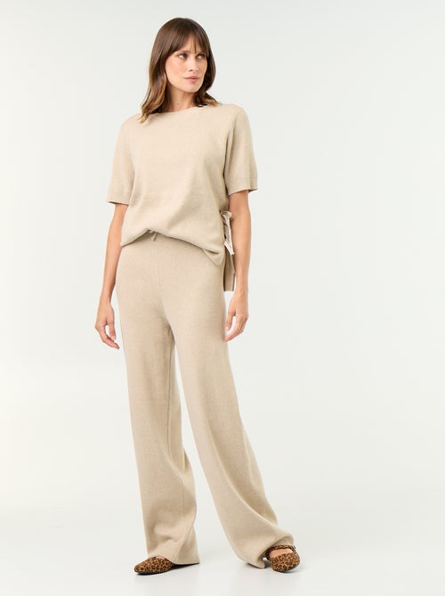 Pull de maternité manches courtes avec fentes lacées - Kiabi