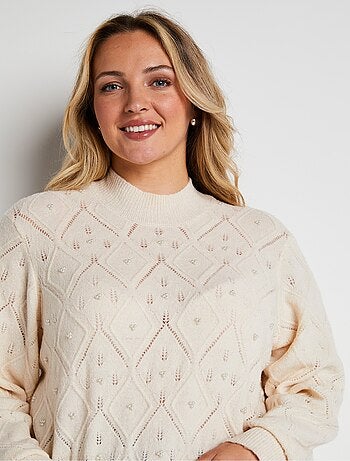Pull doux ajouré perlé col montant