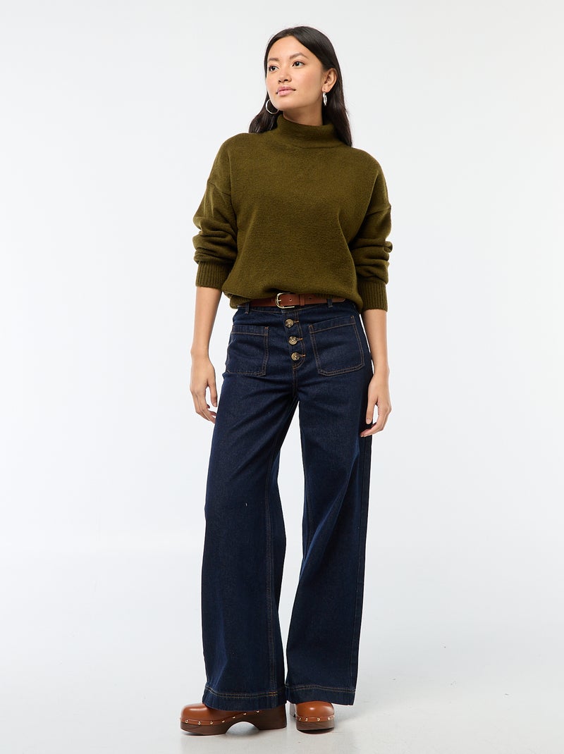 Pull doux avec fente bijou au dos Kaki - Kiabi