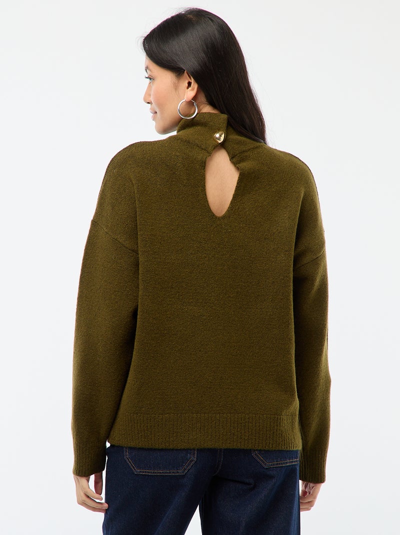 Pull doux avec fente bijou au dos Kaki - Kiabi