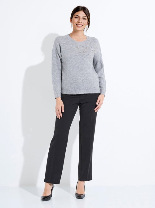 Pull doux col rond avec strass et sequins - Afibel - Kiabi