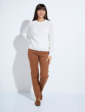 Pull doux col rond manches longues blousantes