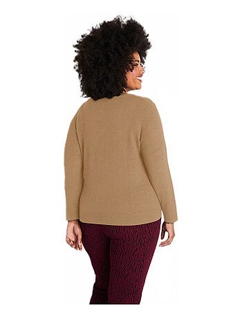 Pull doux col V manches longues