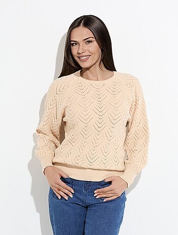 Pull doux court col rond uni ajouré