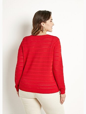 Pull doux court col rond uni manches longues