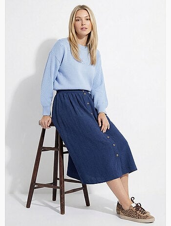 Pull doux fleurs brodées col rond