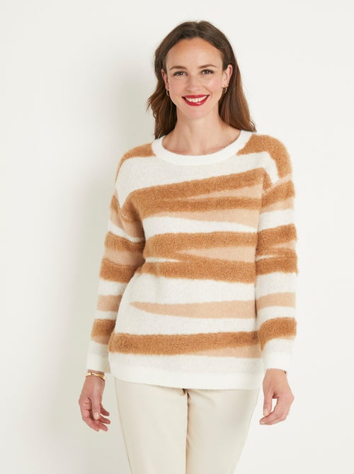 Pull doux jacquard col rond maille poilue - Kiabi