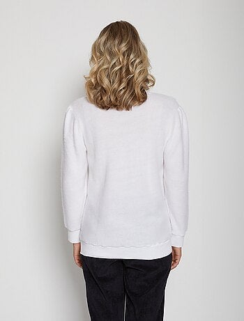 Pull doux scintillant col rond