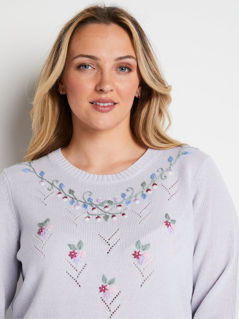 Pull doux uni brodé ajouré col rond - Afibel Argenté - Kiabi