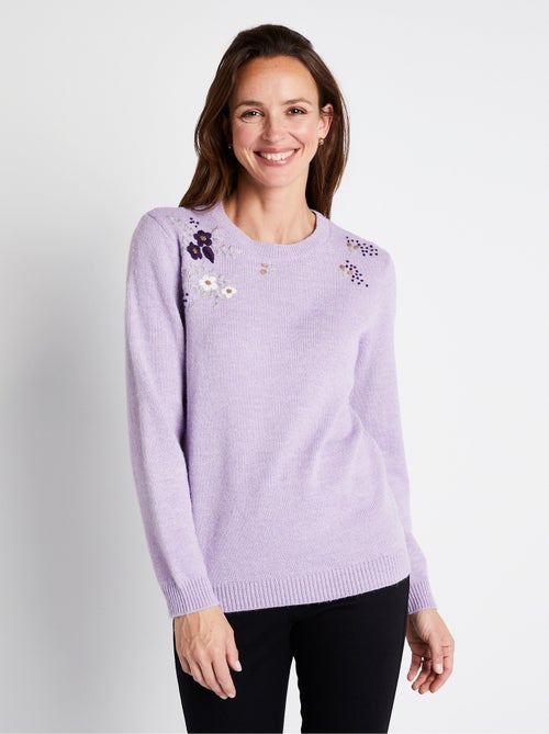 Pull doux uni brodé col rond manches longues - Kiabi