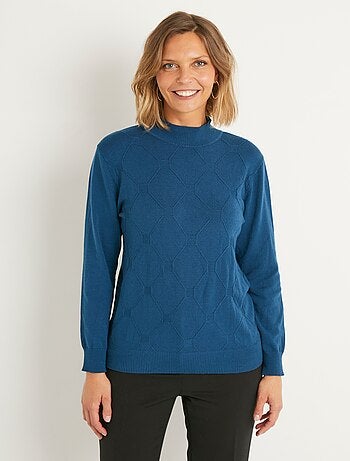 Pull doux uni col montant modal mélangé