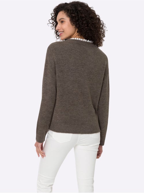 Pull Empiècement En Dentelle Délicat - Taille Standard - Helline - Kiabi Pull Empiècement En Dentelle Délicat - Taille Standard - Helline - Kiabi