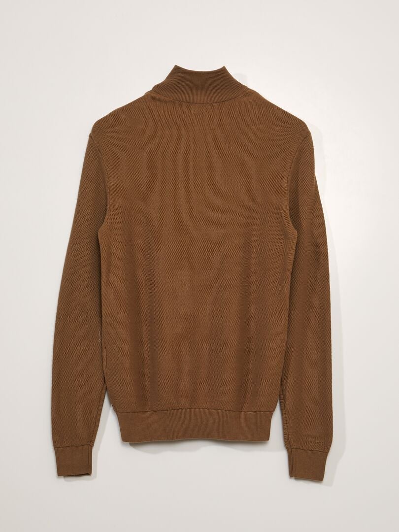 pull camionneur beige