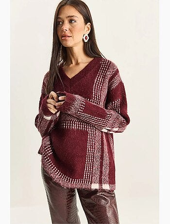 Pull en maille à carreaux , col v et manches longues lucci