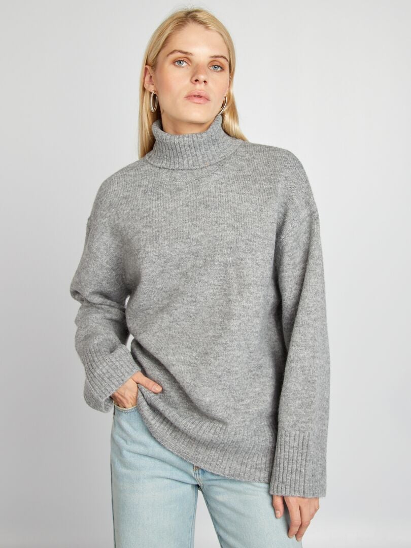 Pull gris col montant femme sale