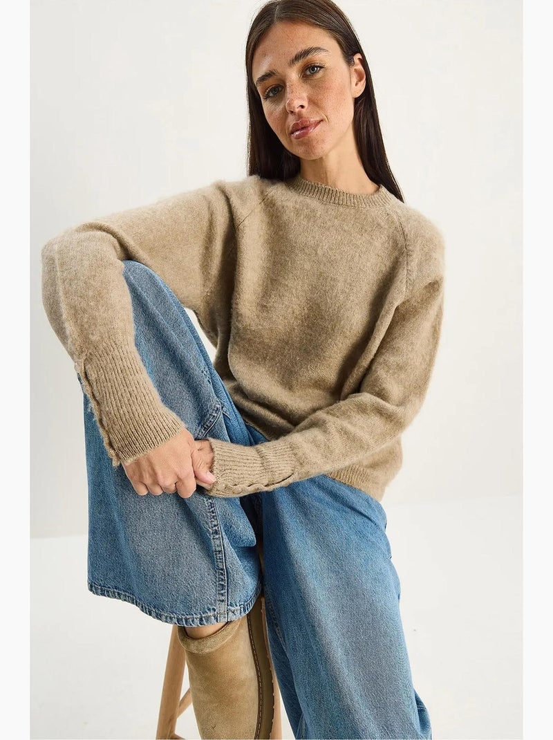 Pull en maille à col rond avec bouton lucci Camel - Kiabi