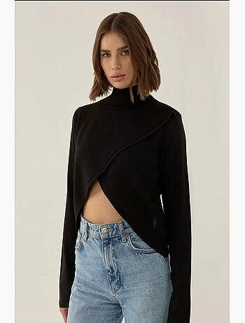 Pull en maille à col roulé asymétrique hiccup