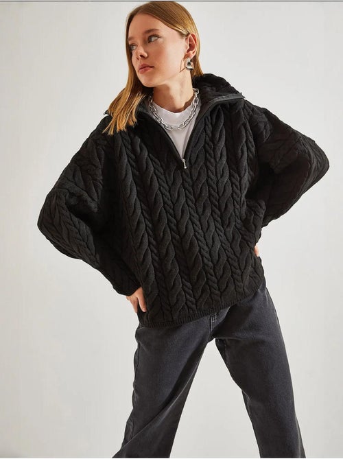 Pull en maille à col roulé et fermeture éclair à motifs bianco lucci - Kiabi Pull en maille à col roulé et fermeture éclair à motifs bianco lucci - Kiabi
