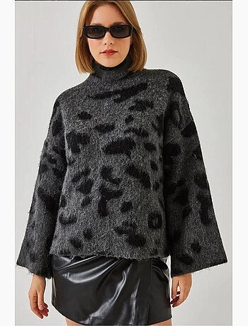 Pull en maille à motif demi-col roulé lucci