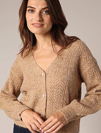Pull en maille ajourée avec boutons en perles
'Deeluxe'