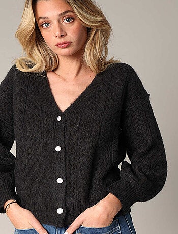 Pull en maille ajourée avec boutons en perles
'Deeluxe'