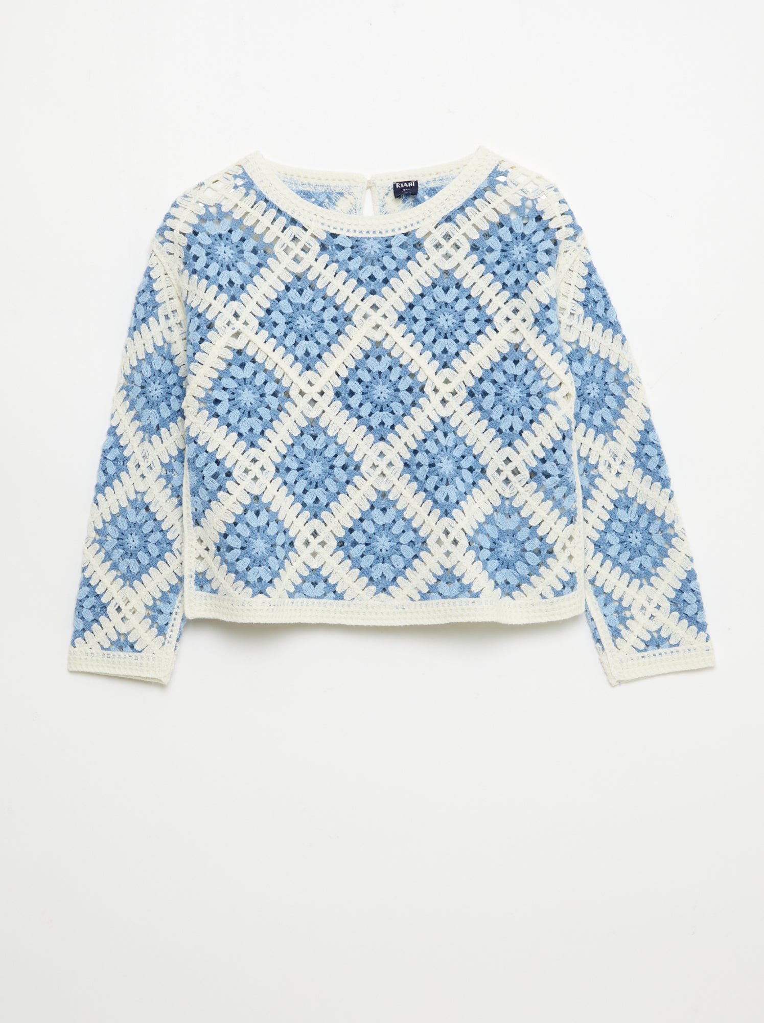 Pull en maille ajourée avec broderies fleurs