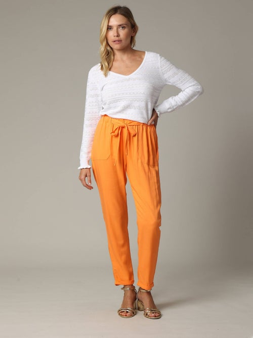 Pull en maille ajourée avec col V et détail ondulé sur les manches 'Deeluxe' - Kiabi