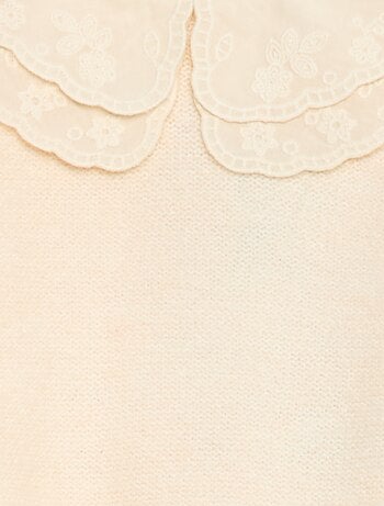 Pull en maille avec col claudine brodé