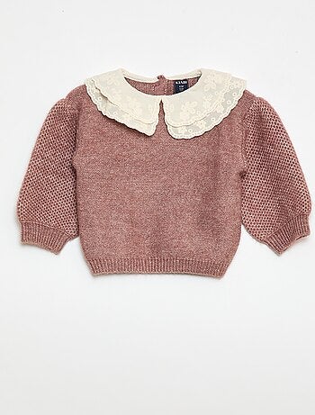 Pull en maille avec col claudine brodé