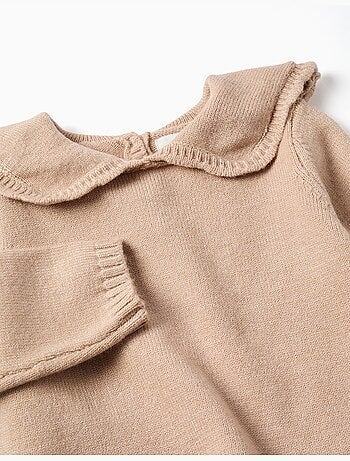 Pull en maille avec col festonné