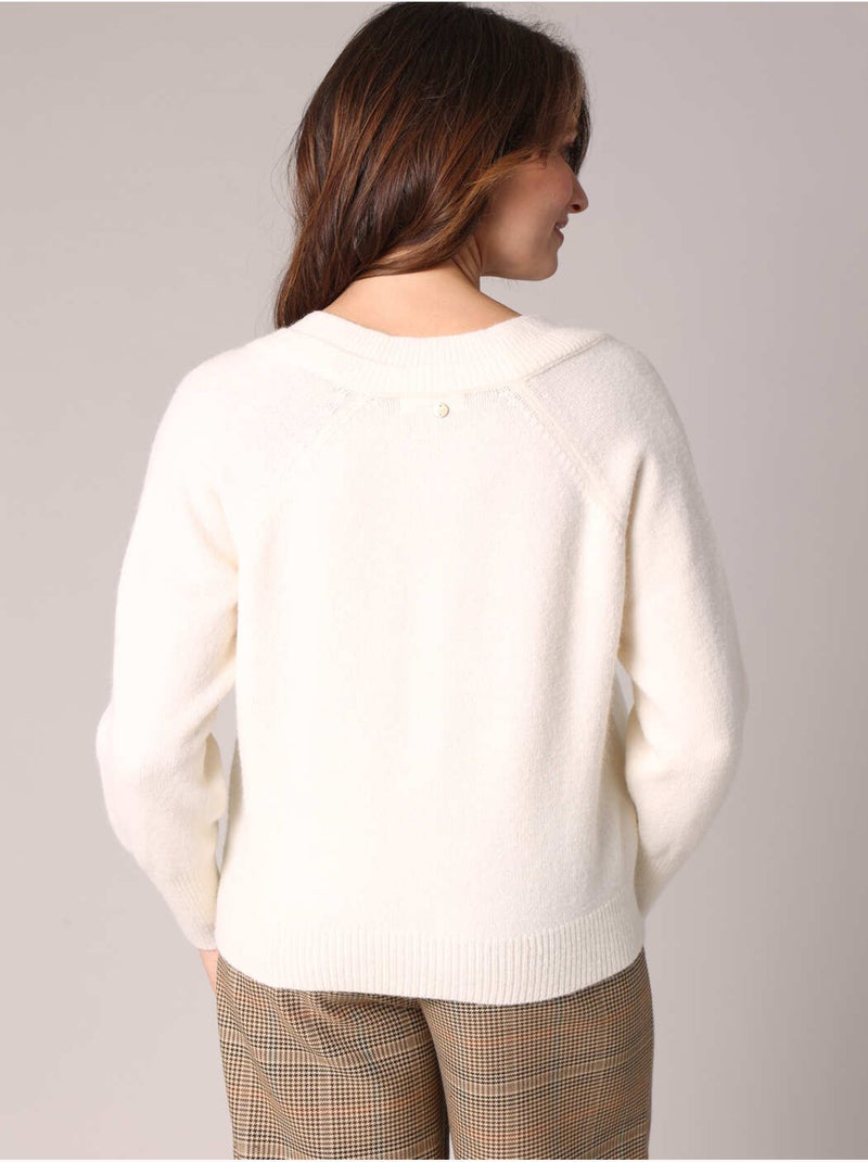 Pull en maille avec double col en v 'deeluxe' Blanc cassé - Kiabi