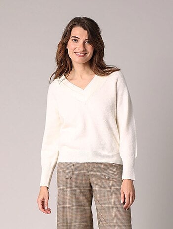 Pull en maille avec double col en V 'Deeluxe'