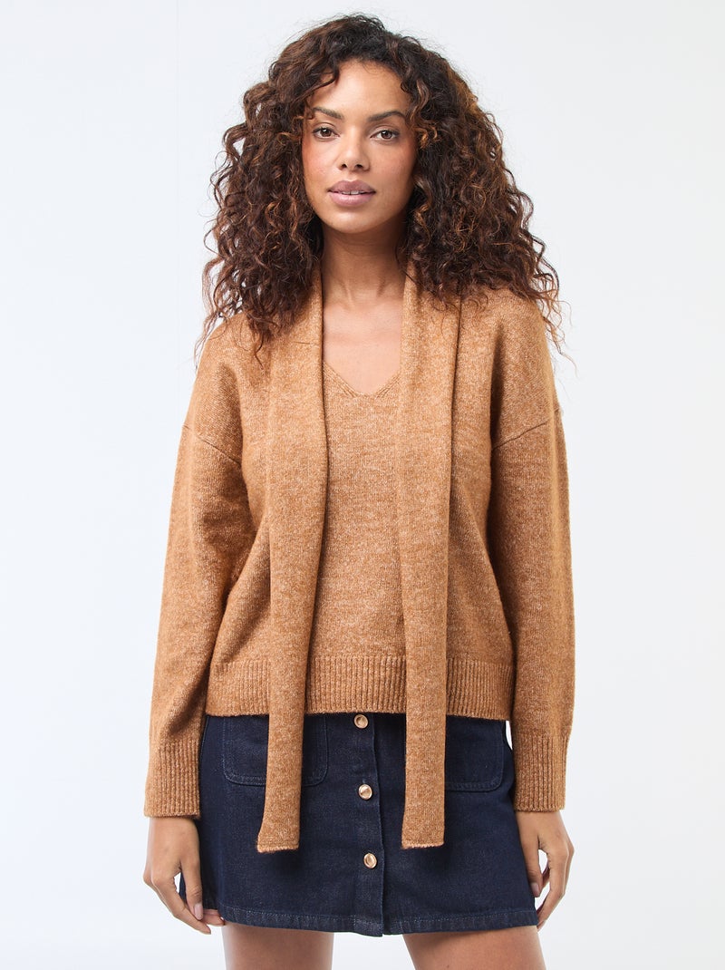 Pull en maille avec écharpe grosse jauge Marron - Kiabi