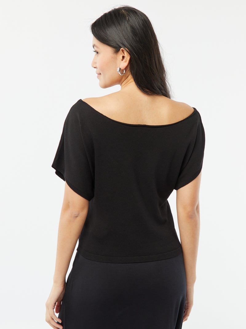 Pull en maille avec un col bateau et des manches courtes noir - Kiabi