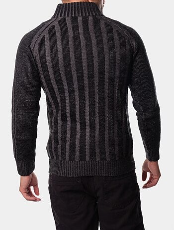 Pull en maille col montant